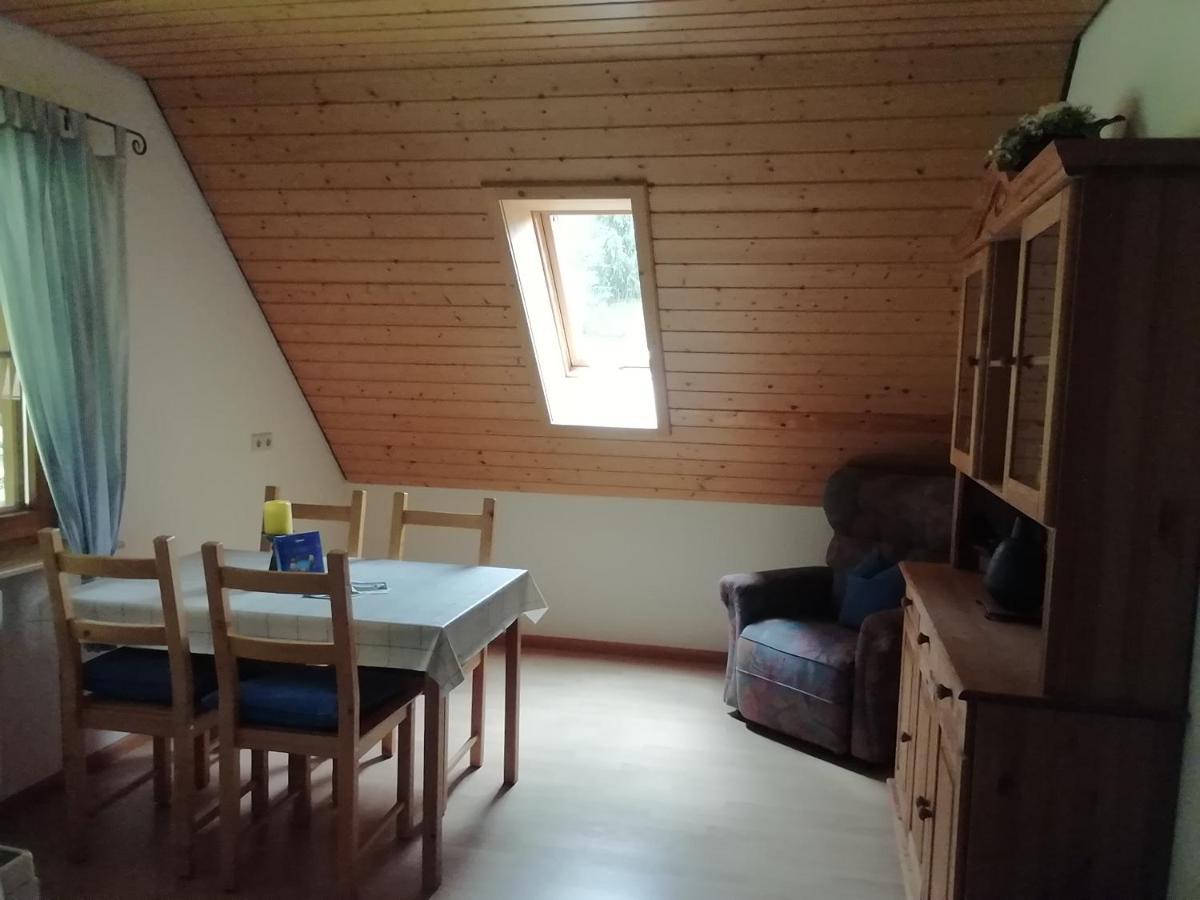 Ferienwohungen Im Kuchersbach Hornberg Szoba fotó
